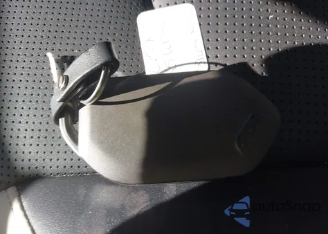 2025 Kia K5 Gt-Line z USA, uszkodzony, nr VIN KNAG64J72S5298165